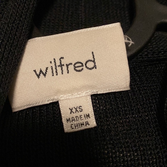 Aritzia Wilfred Cardigan - Picture 2 of 4